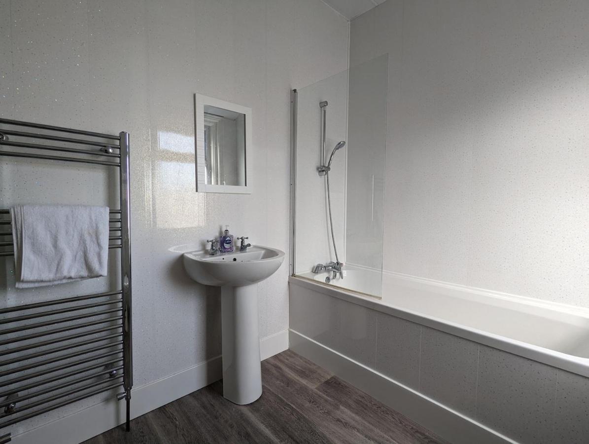 Seymour Free Allocated Parking Holiday home Blackpool