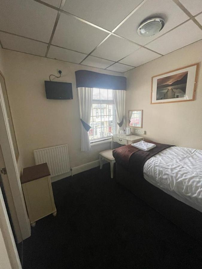 Lodge Phildene Suites Blackpool