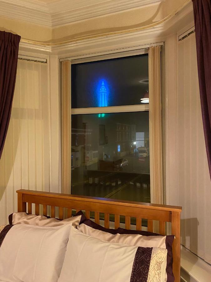 Guest house The Laurels *