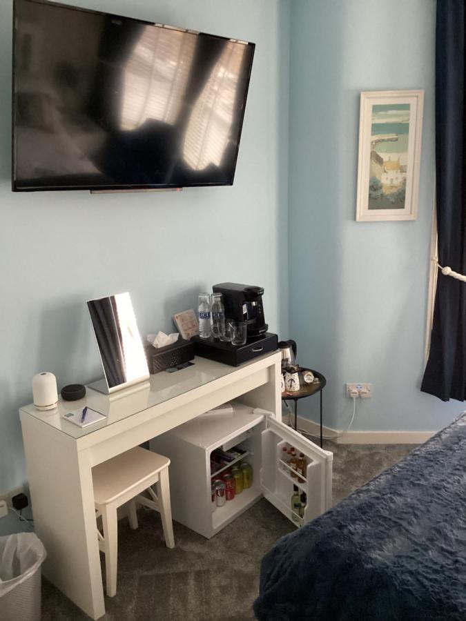 By The Seaside Bed & Breakfast