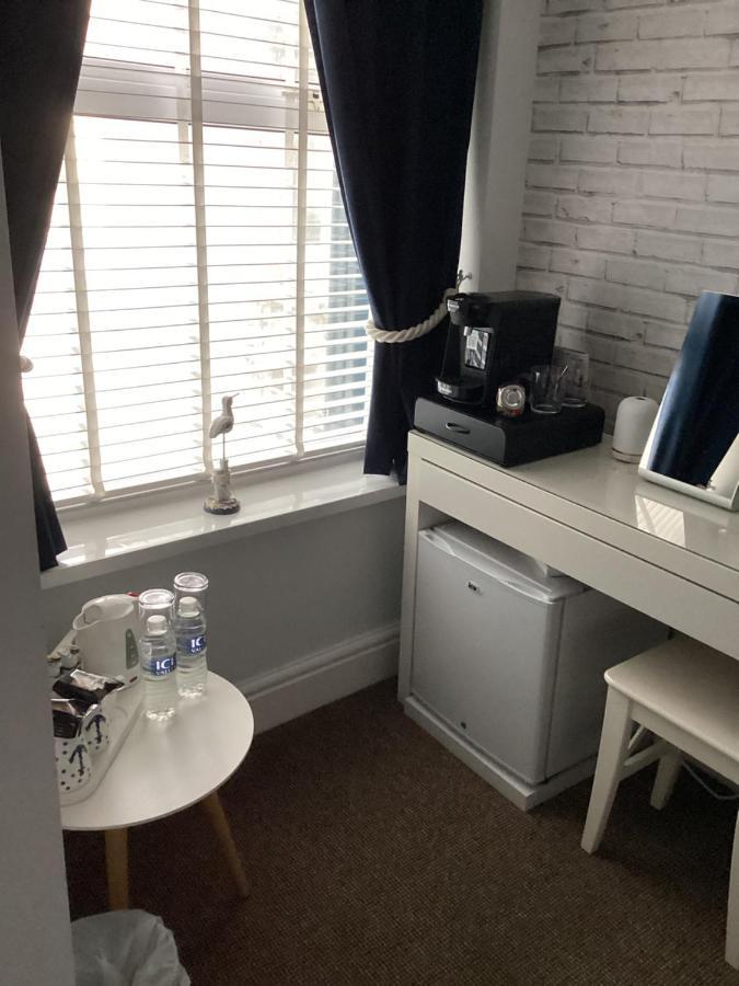 Bed & Breakfast By The Seaside Blackpool