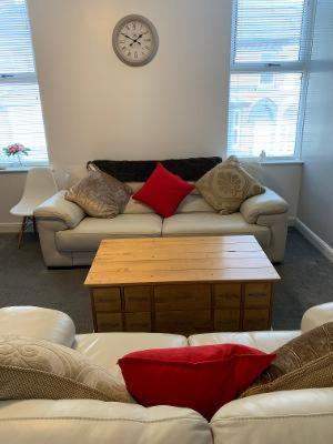 Apartment My Perfect Place & -some With Hot Tub- Free Parking Blackpool