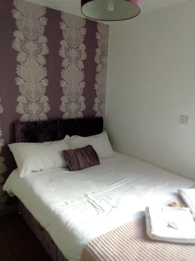 Arnies Bed & Breakfast 2*