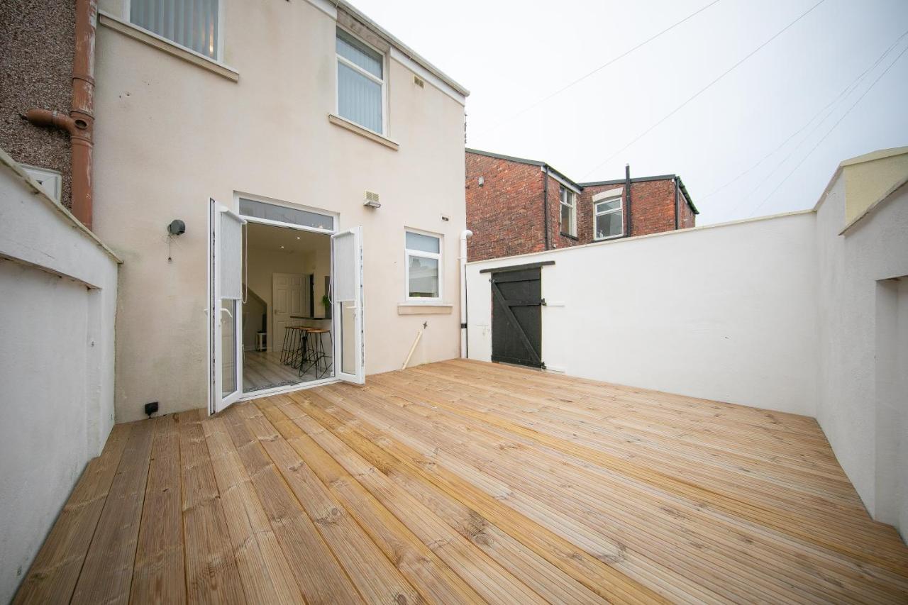 Stunning House Near Attractions Holiday home Blackpool