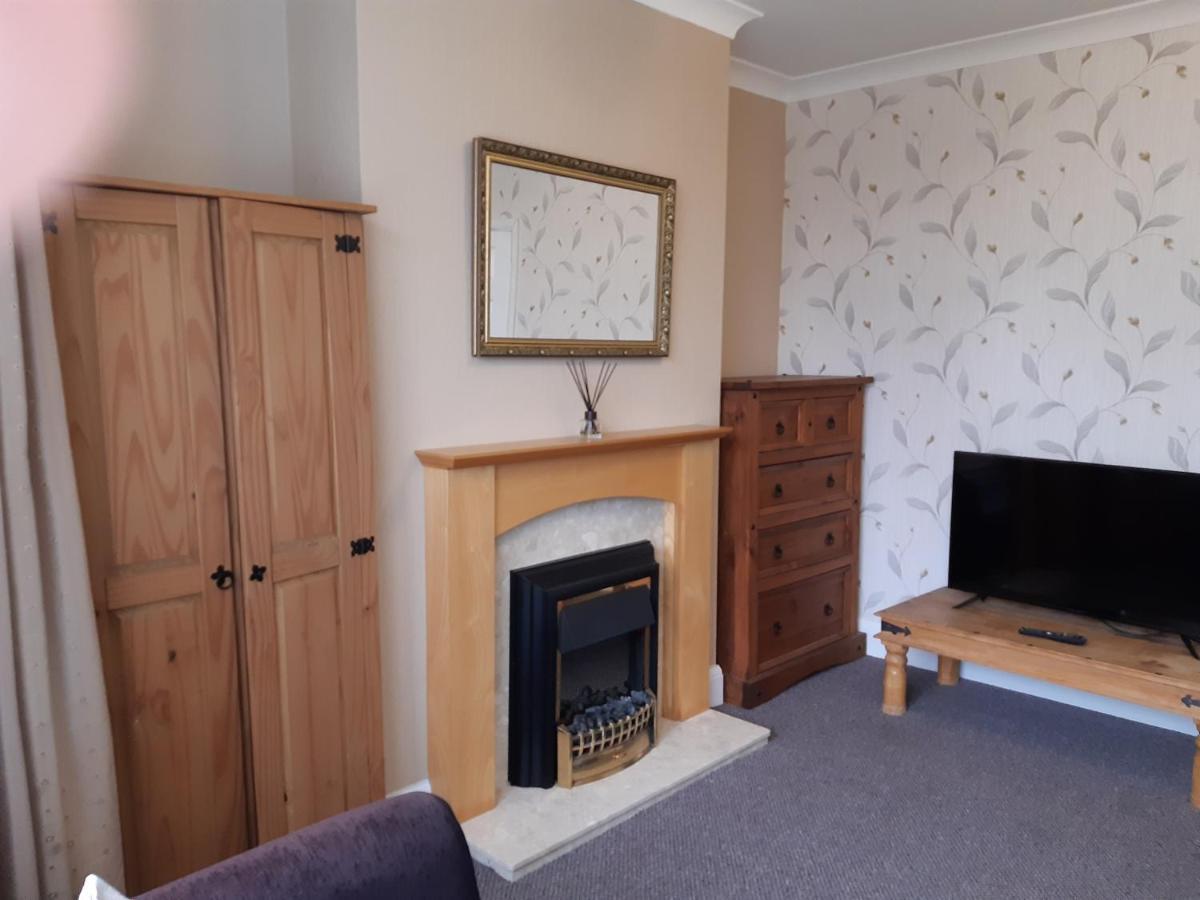 Lodge Abode - Caxton