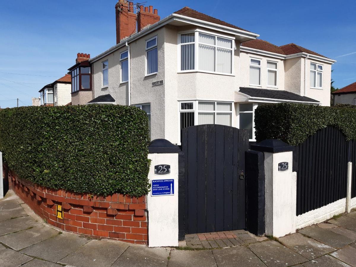 Lodge Abode - Caxton *