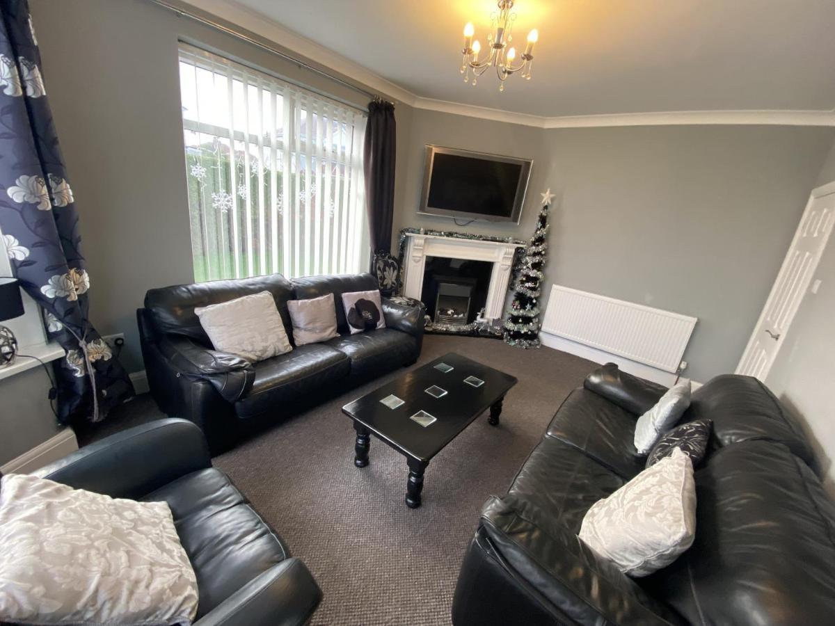 Lodge Abode - Caxton