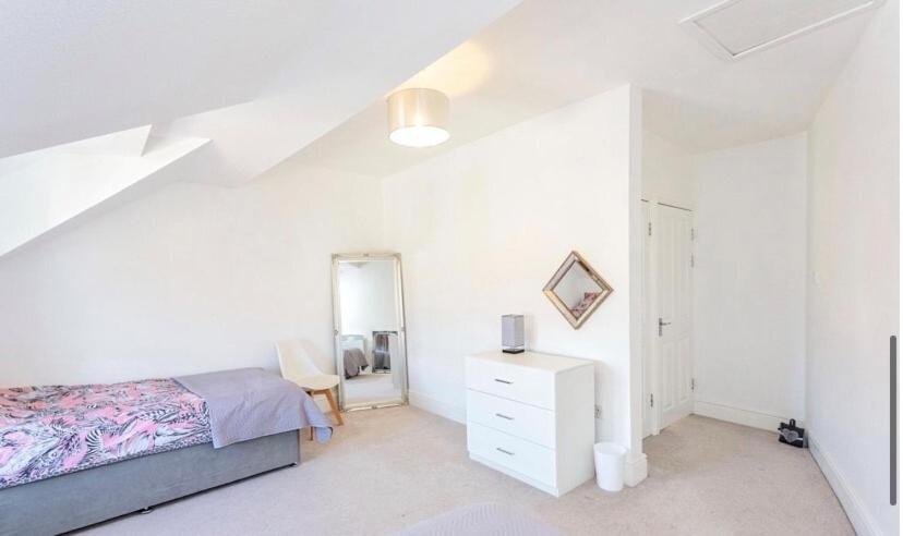Abode - Aurora Holiday home