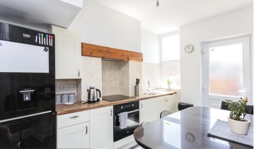 Abode - Aurora Holiday home *