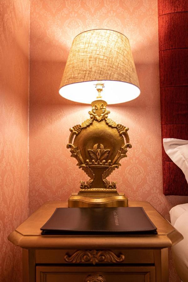 Hotel Rouge 4*