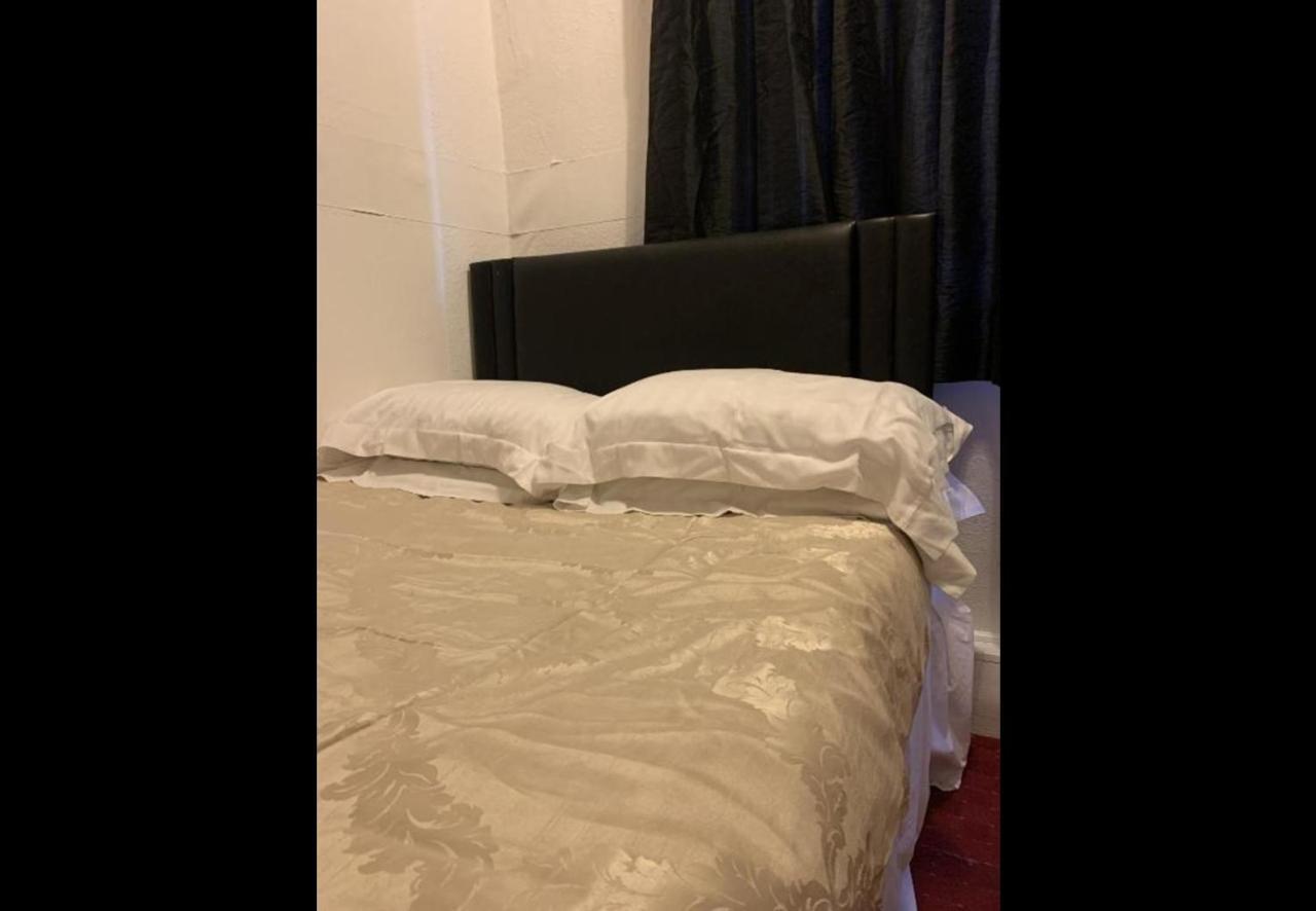 Hotel Oyo Binglea 2*