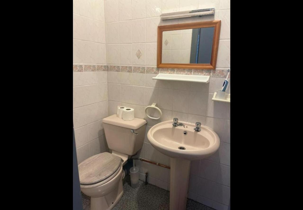 Hotel Oyo Binglea 2*