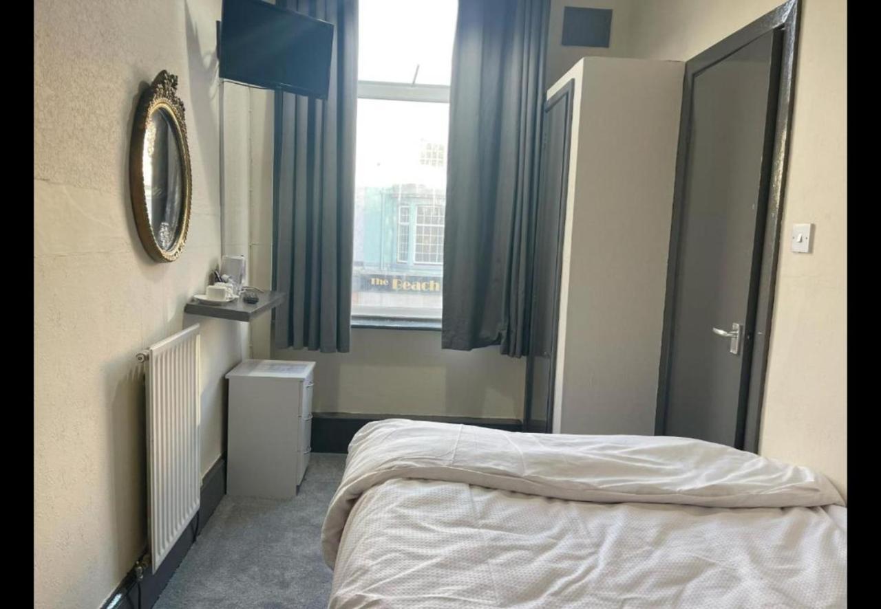 Hotel Oyo Binglea Blackpool