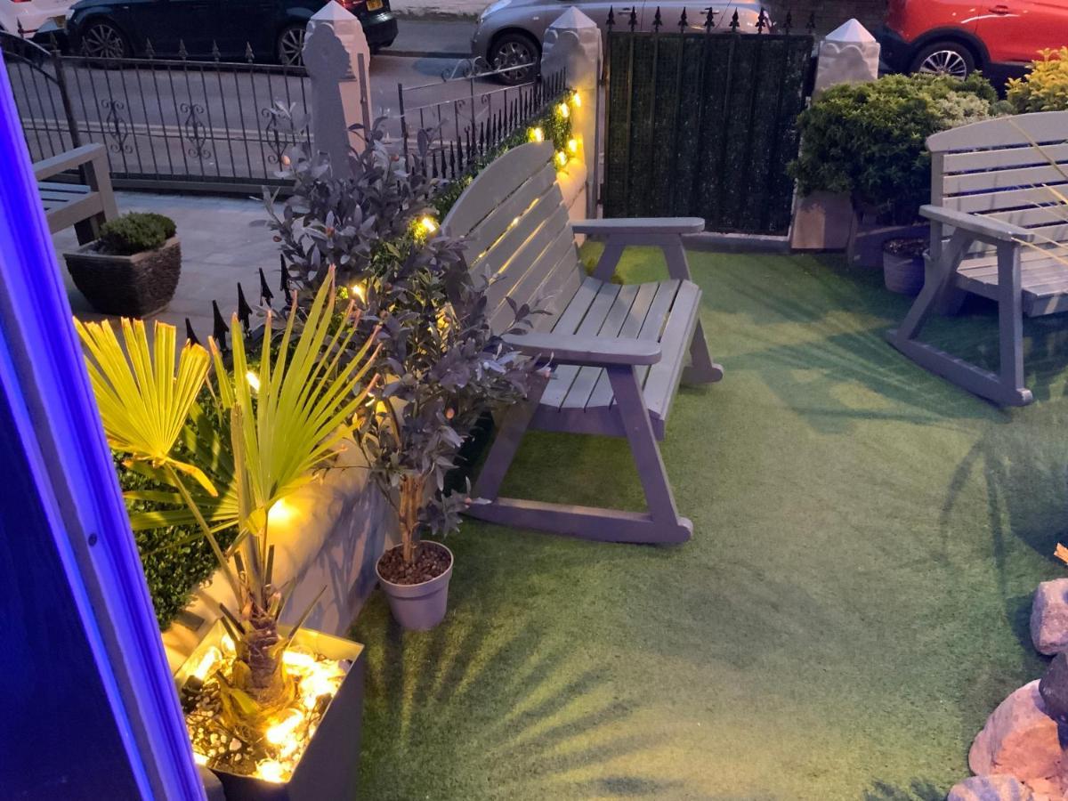 Bed & Breakfast The Glenroy Blackpool