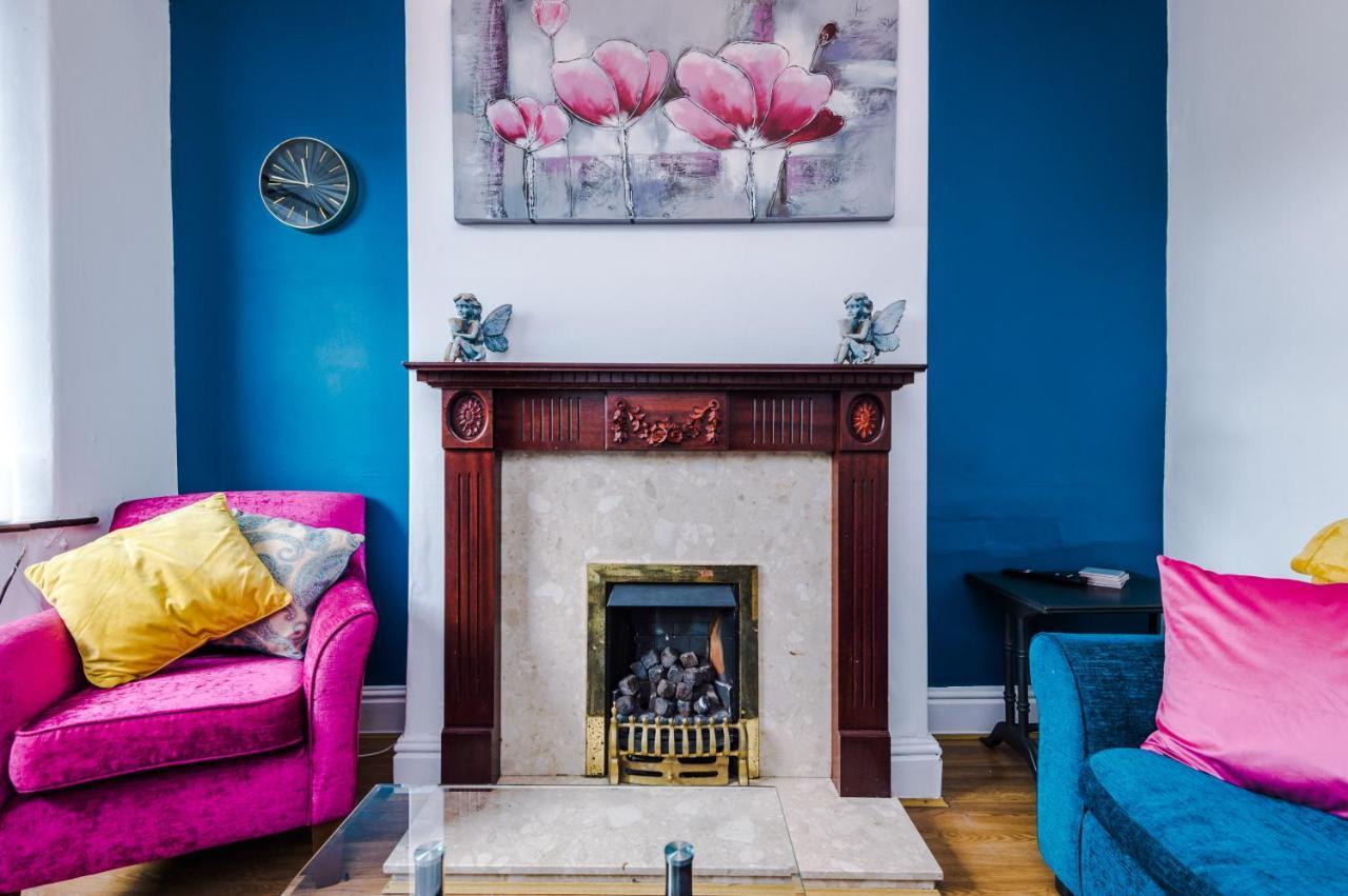 Rosedale Avenue *