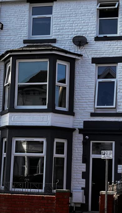 No 10 * Blackpool