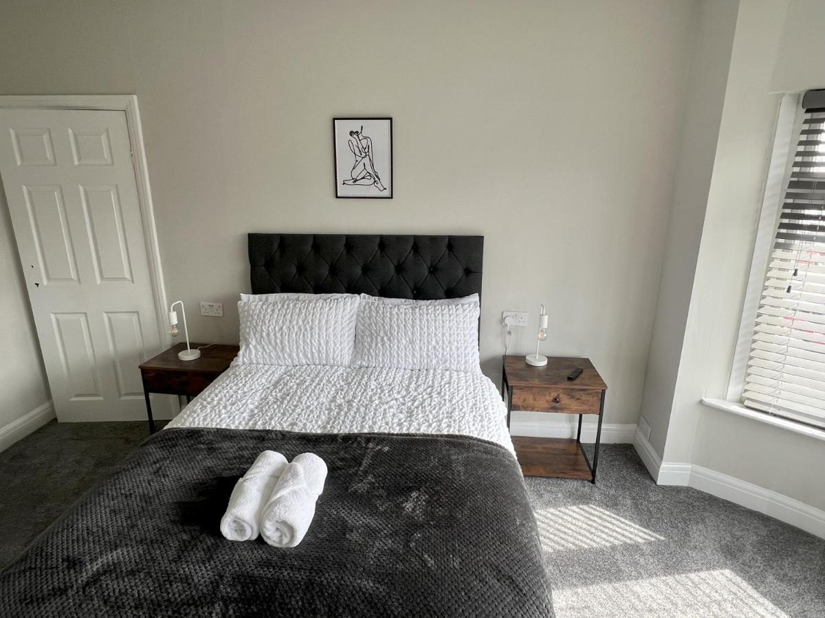 Kim Family Holiday Get-away 4 Bedrooms 2 Baths