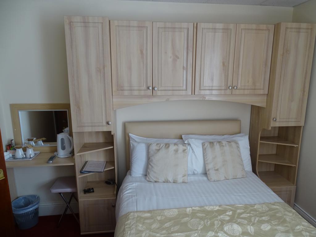 The Montclair Bed & Breakfast 3*