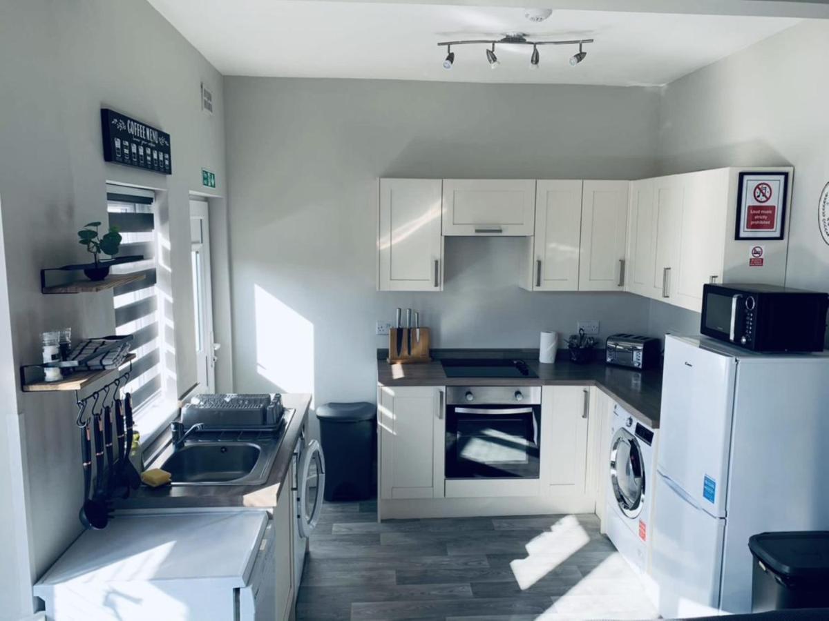 Kim Family Holiday Get-away 4 Bedrooms 2 Baths