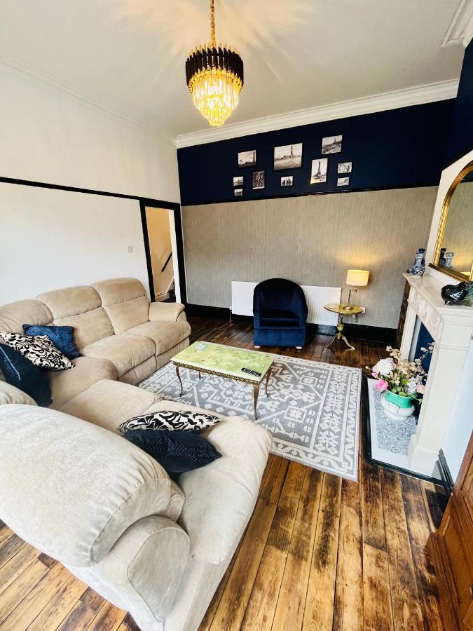 Quirky House Holiday home