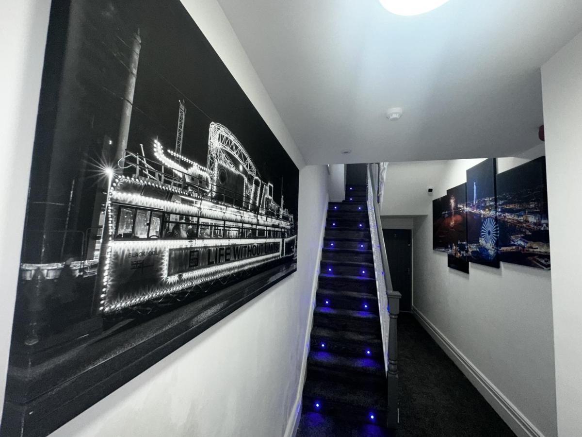 New Osborne Luxury Hottub And Jacuzzi Apartment Blackpool