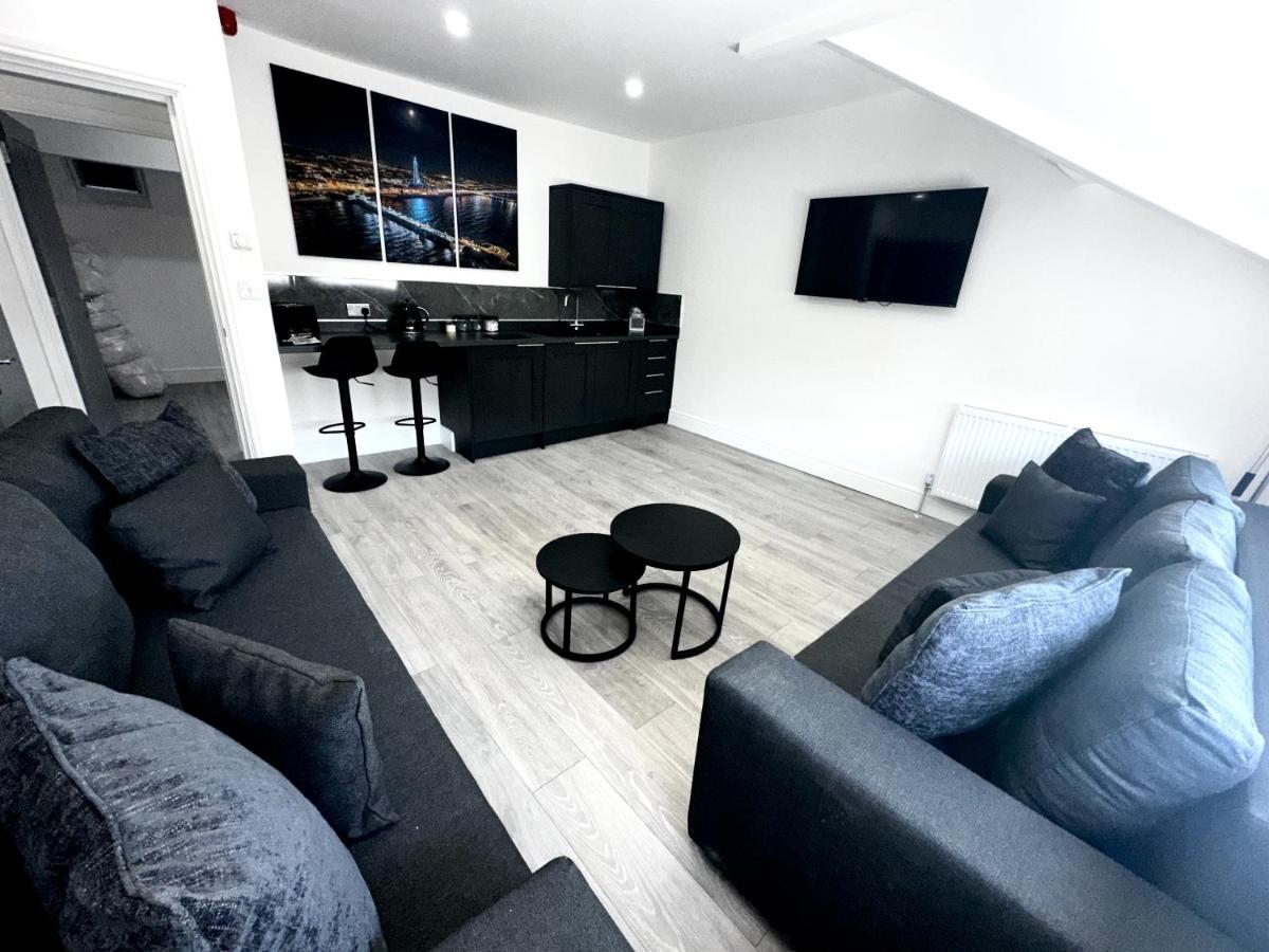 New Osborne Luxury Hottub And Jacuzzi * Blackpool