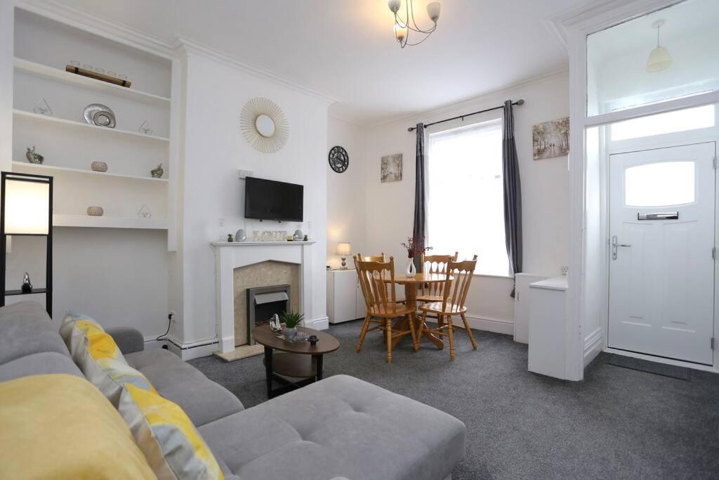 Holiday home Modern - Location With Parking *