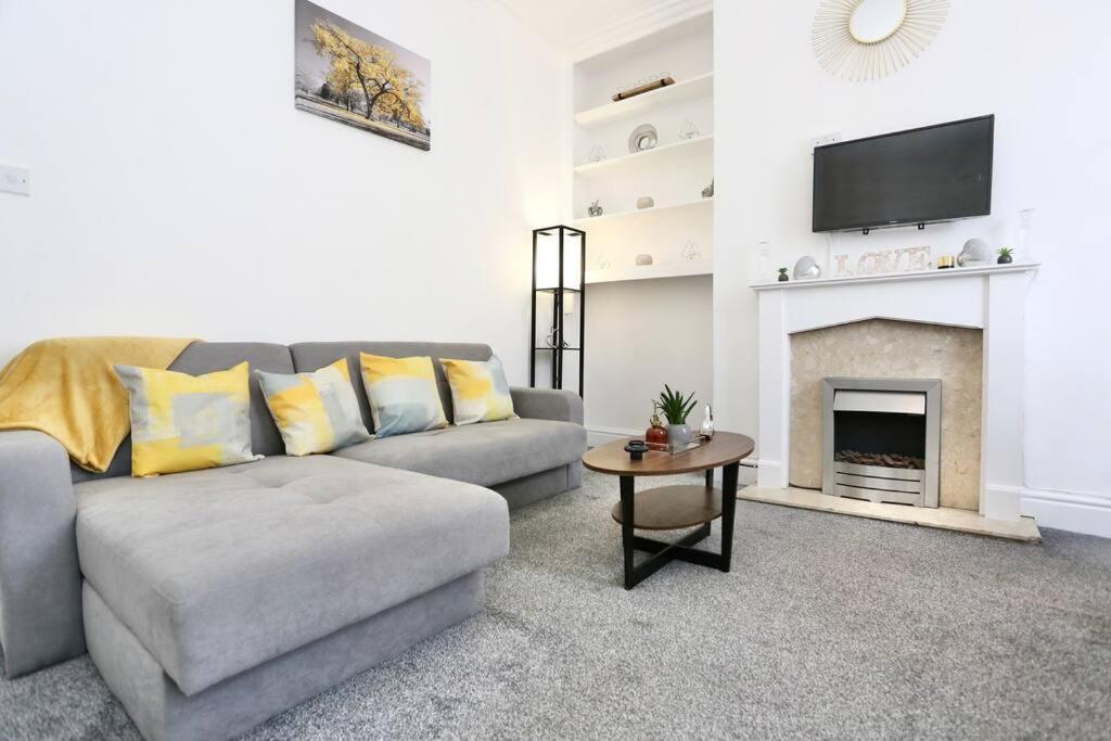 Holiday home Modern - Location With Parking Blackpool