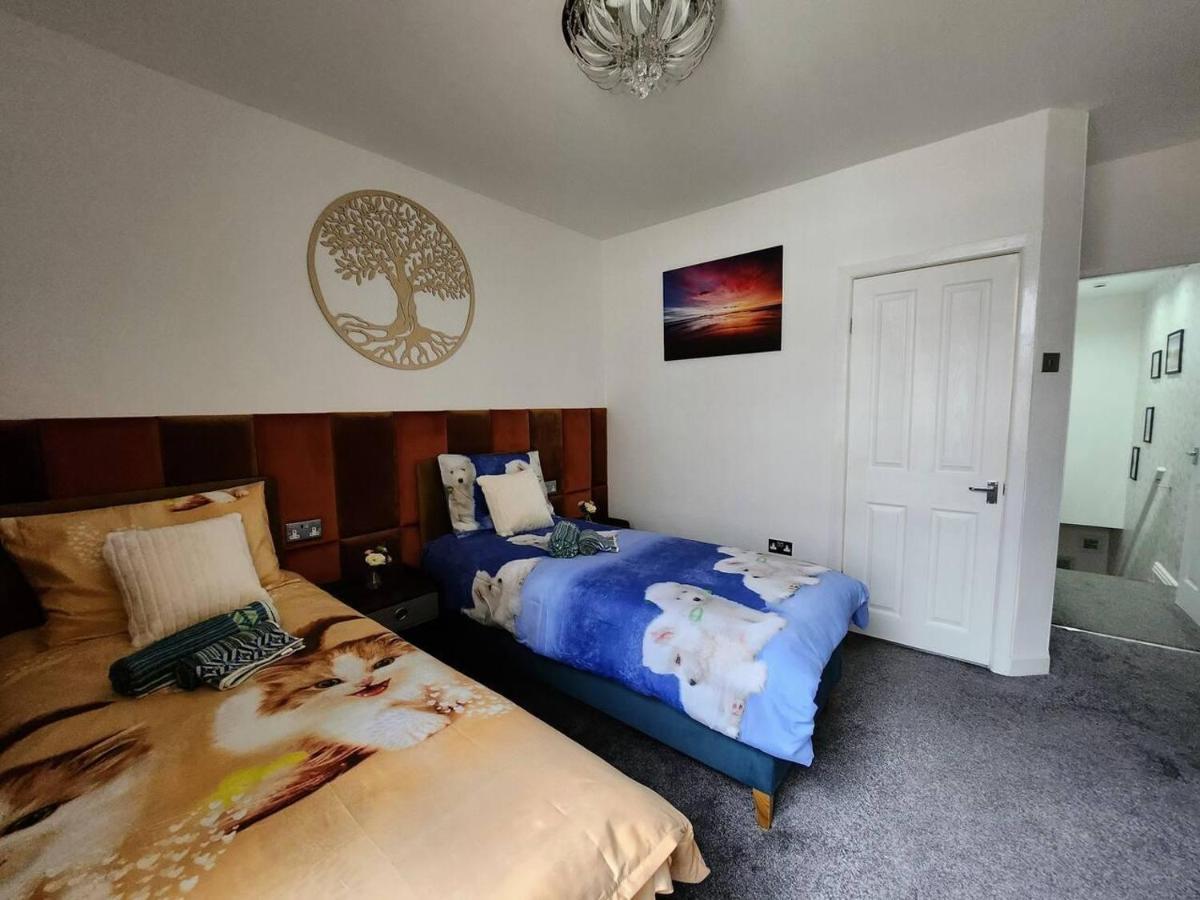 Holiday home Immaculate 2-bed House In *