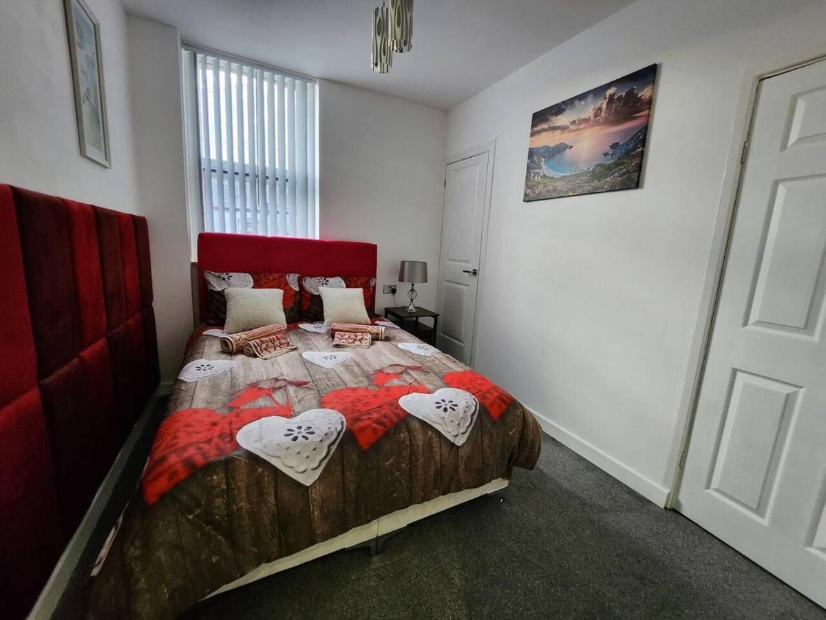 Immaculate 2-bed House In Blackpool