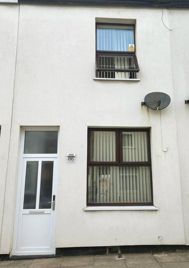 Holiday home Immaculate 2-bed House In