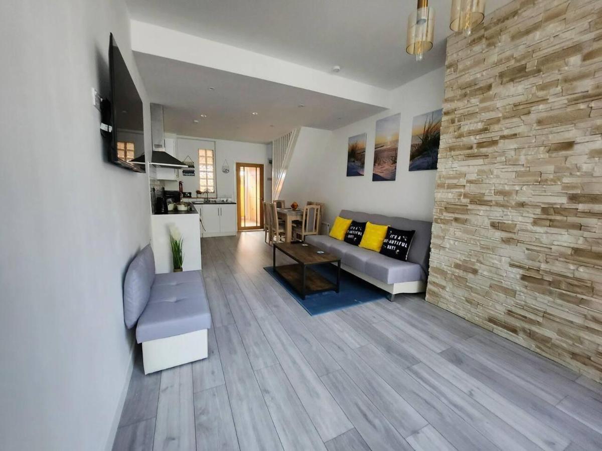 Immaculate 2-bed House In Blackpool