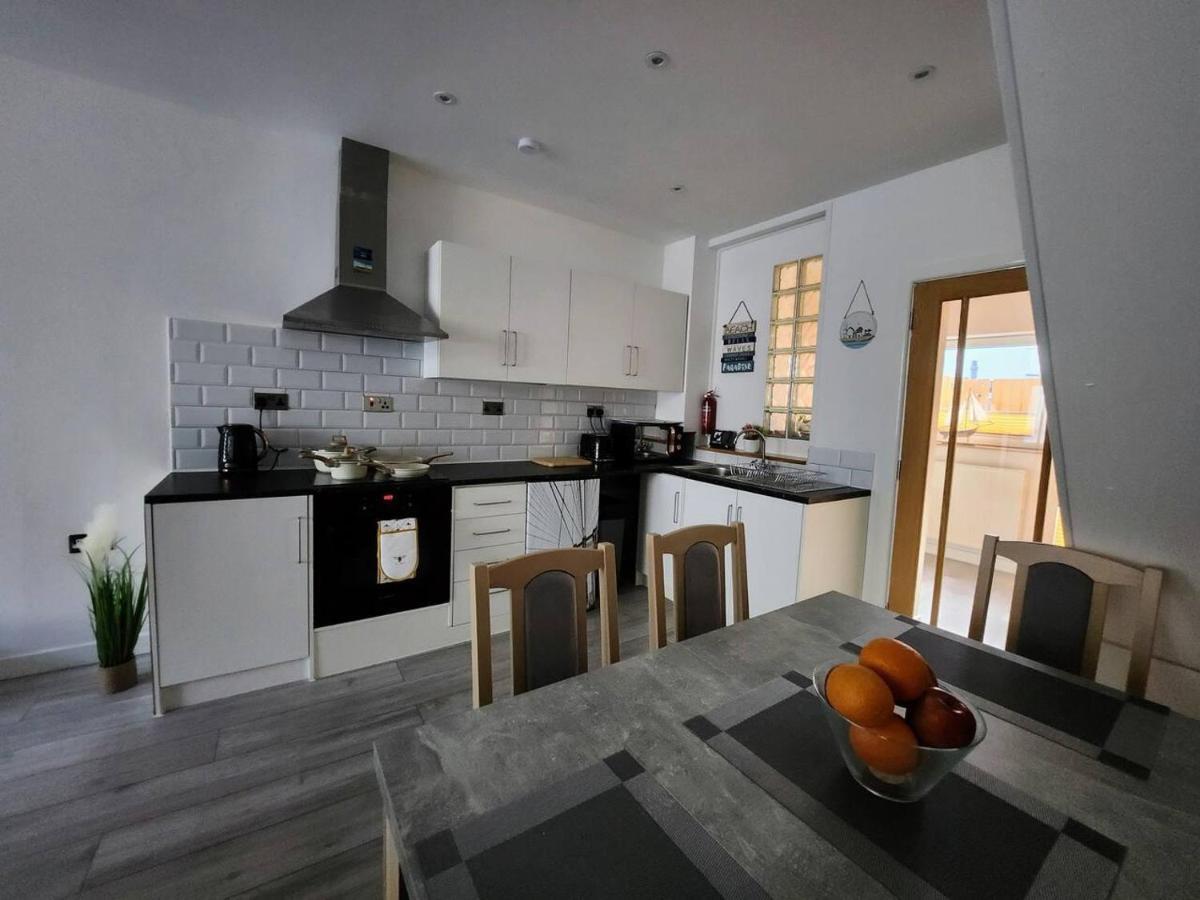 Immaculate 2-bed House In