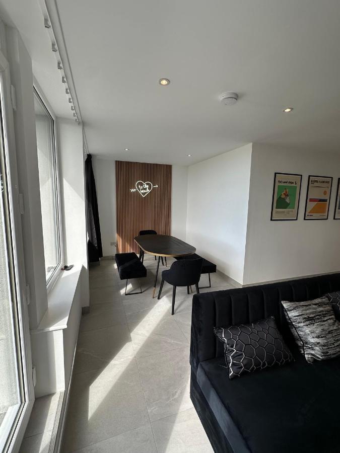Apartment Queens 1