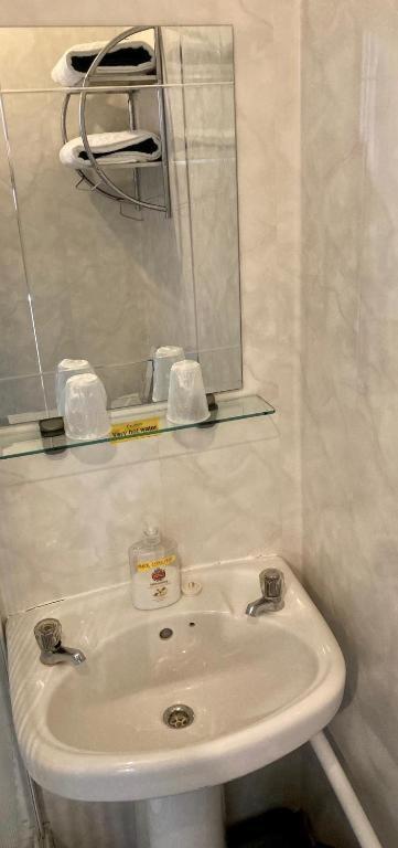 Hotel The *