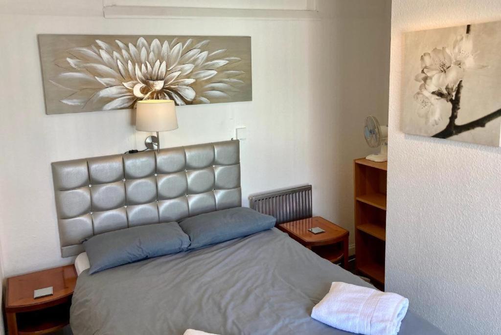 Hotel The *
