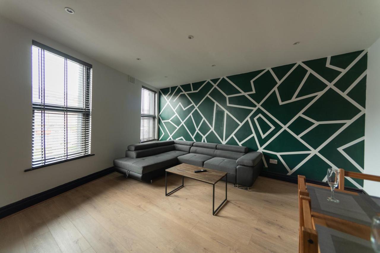 Lovely 2-bed In Secret House Apartment Blackpool