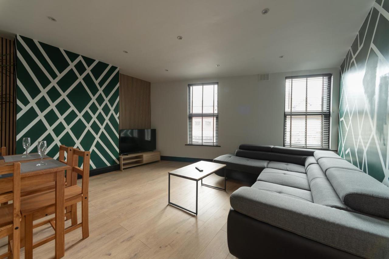 Lovely 2-bed In Secret House
