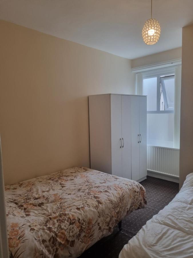 Ascot - Families & Couples Apartment Blackpool