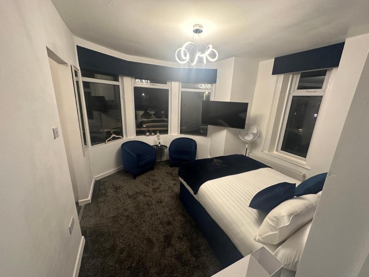 Luxe 3* Blackpool