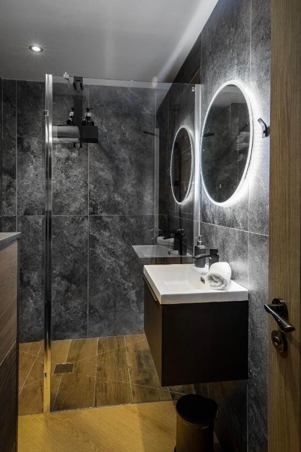 Signature Apartment