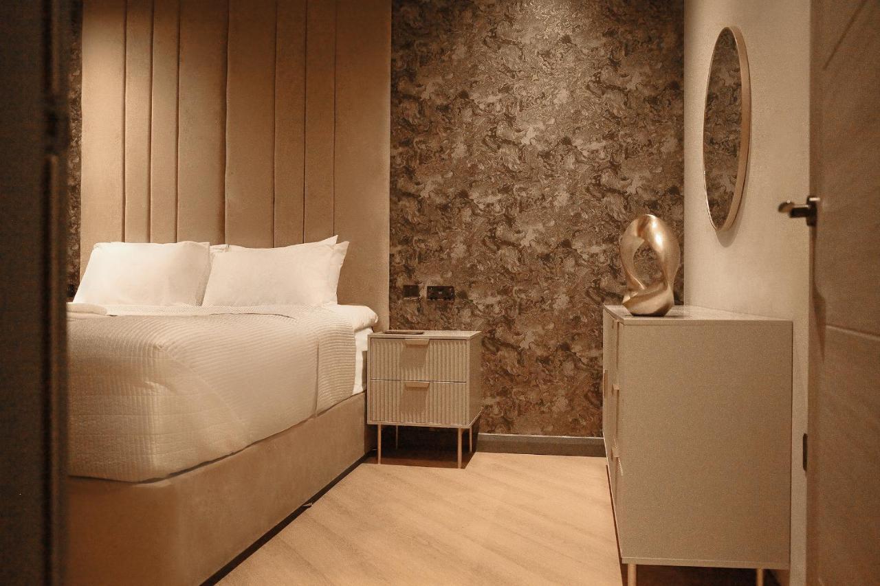 Signature Apartment