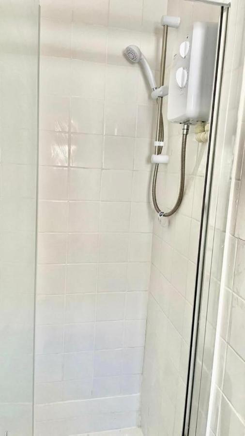 Cosy 1 Bed Budget Near Centre 2