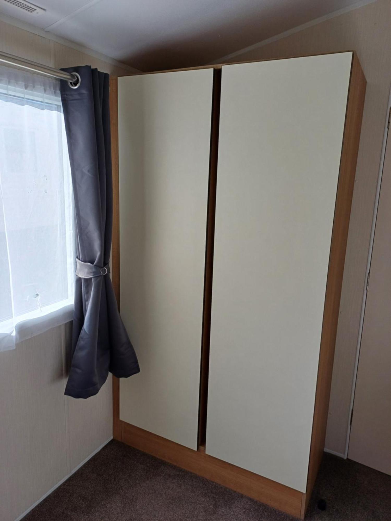 Caravan Holiday @ Marton Mere, Apartment