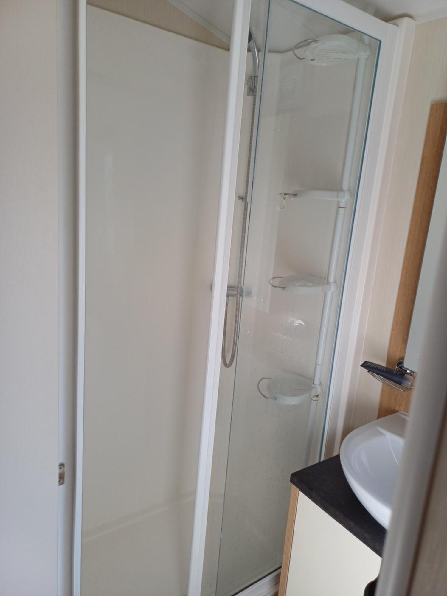 Caravan Holiday @ Marton Mere, Apartment *