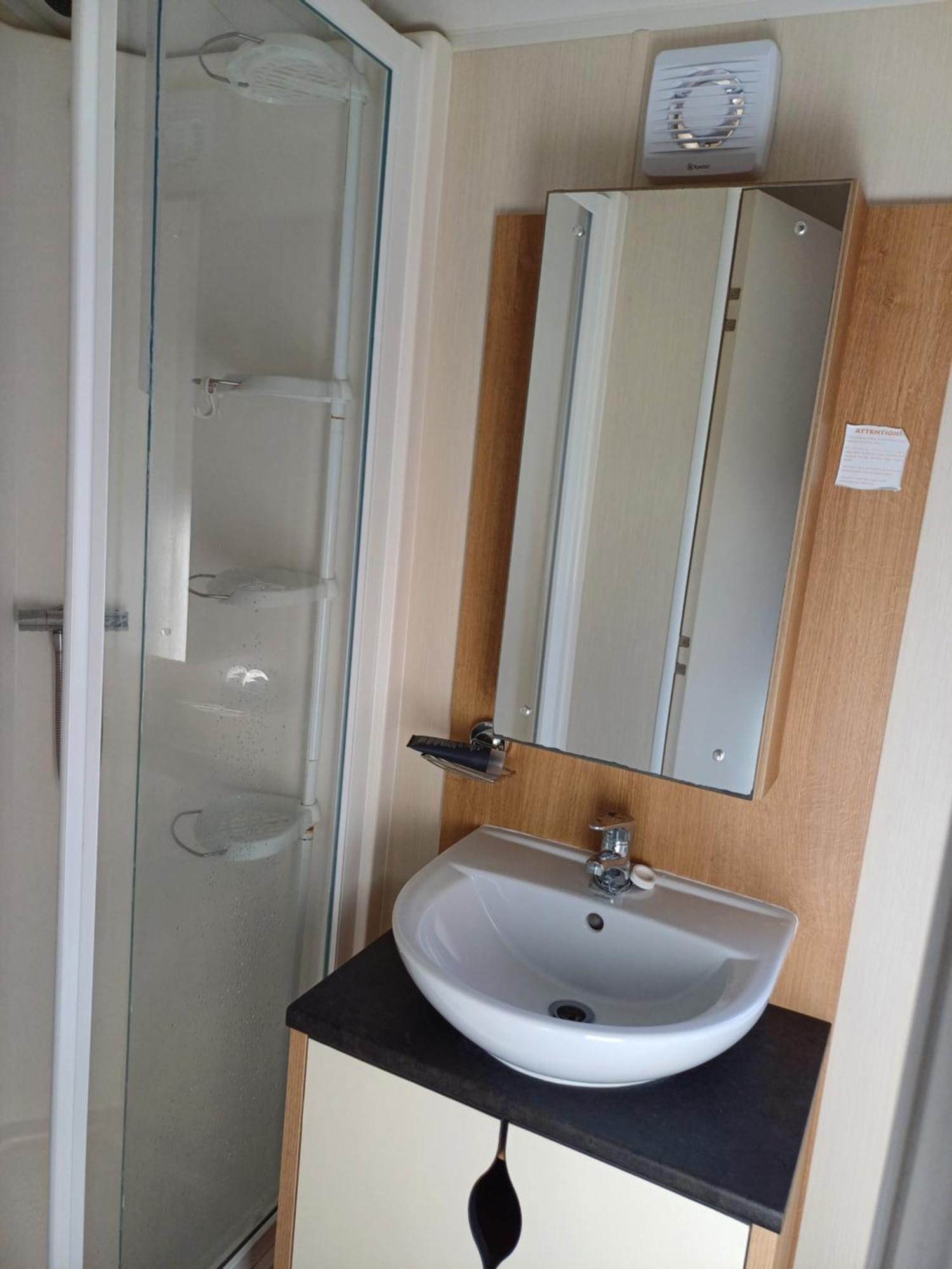 Caravan Holiday @ Marton Mere, Apartment *