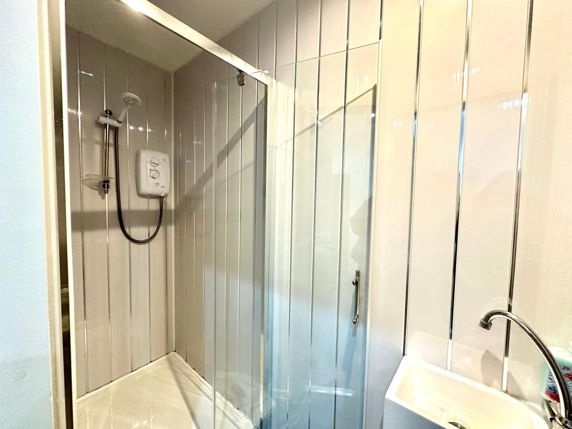 York Street By Service Apartment