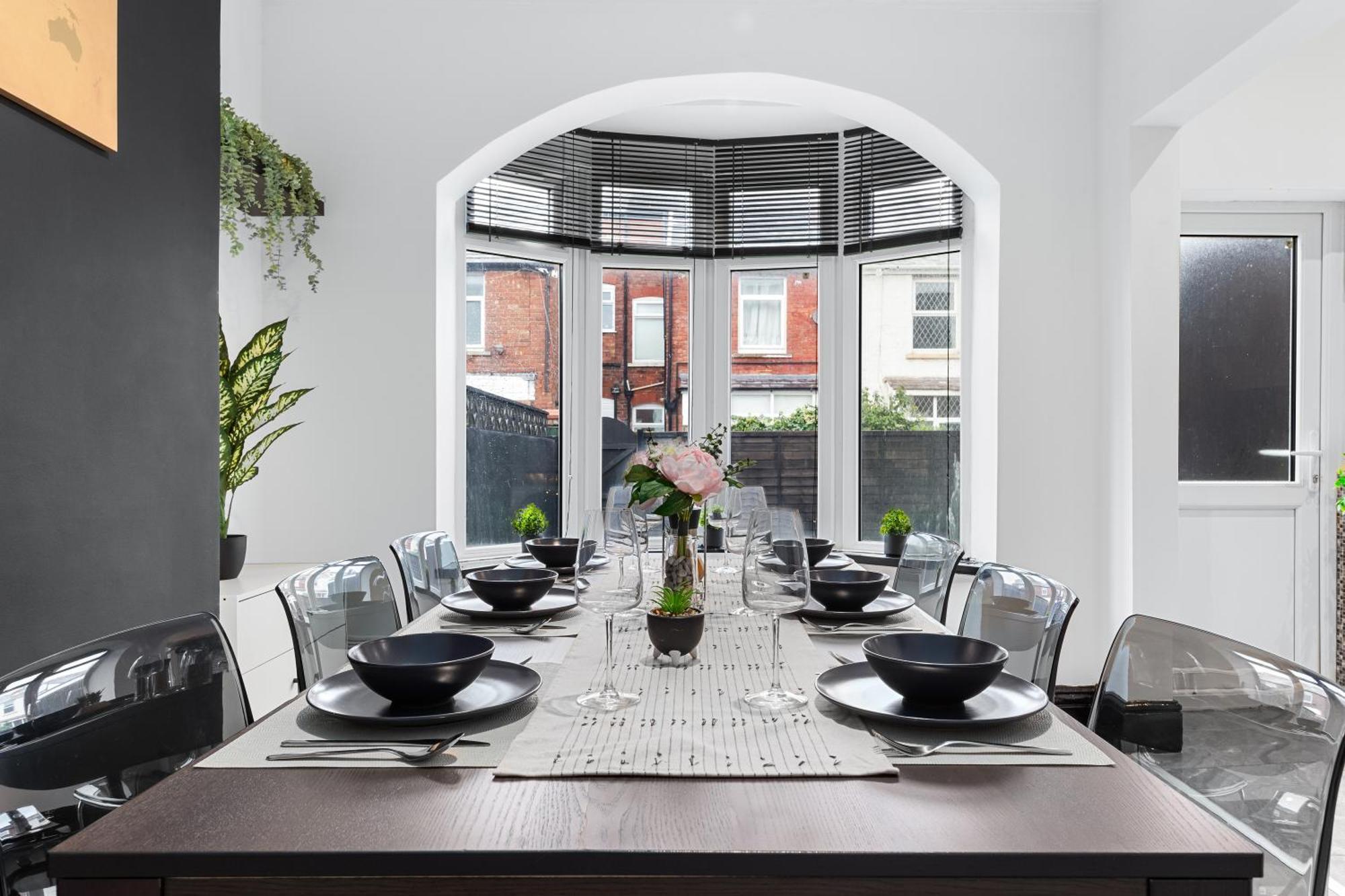 Holiday home Luxury By The Sea Blackpool's Finest Getaway For 8 *