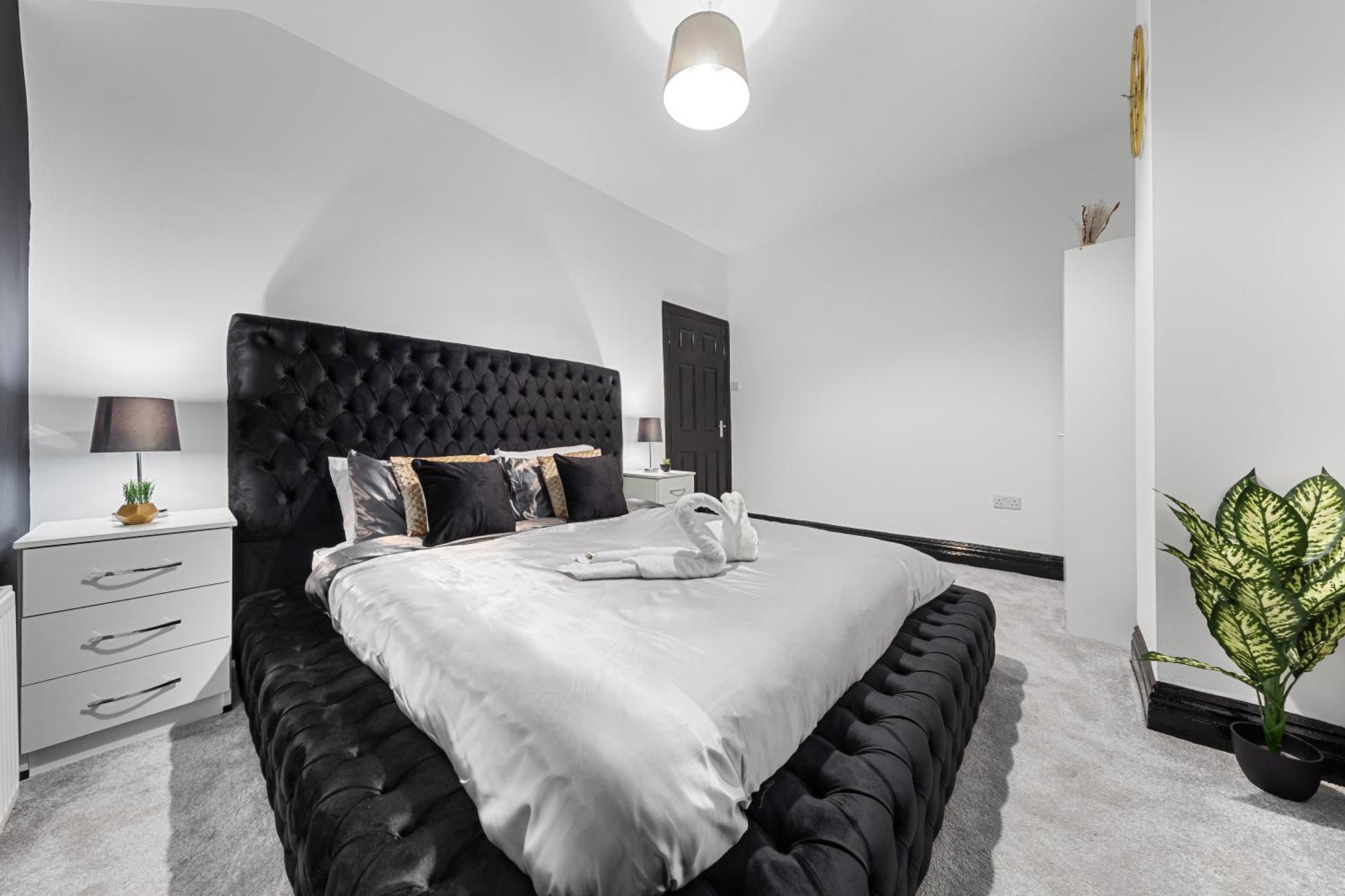 Luxury By The Sea Blackpool's Finest Getaway For 8 Holiday home Blackpool