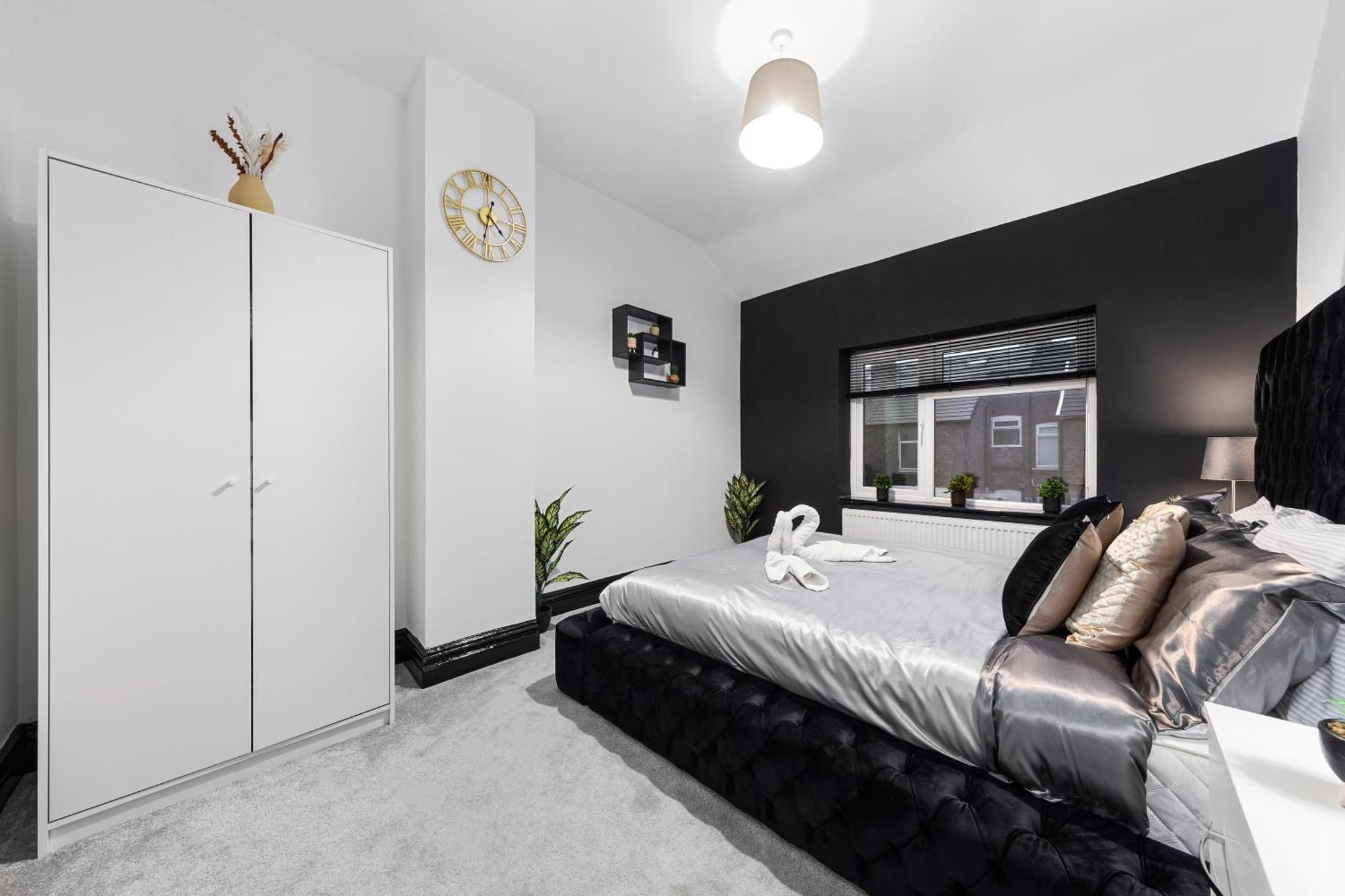 Luxury By The Sea Blackpool's Finest Getaway For 8 * Blackpool